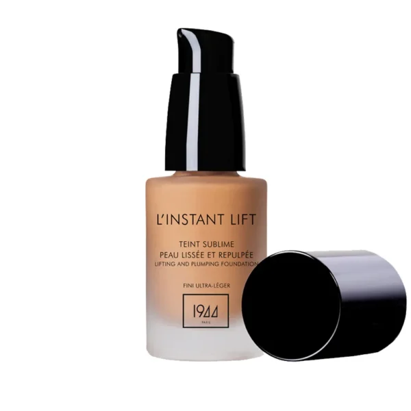1944 Paris L'Instant Lift Fond De Teint Praline